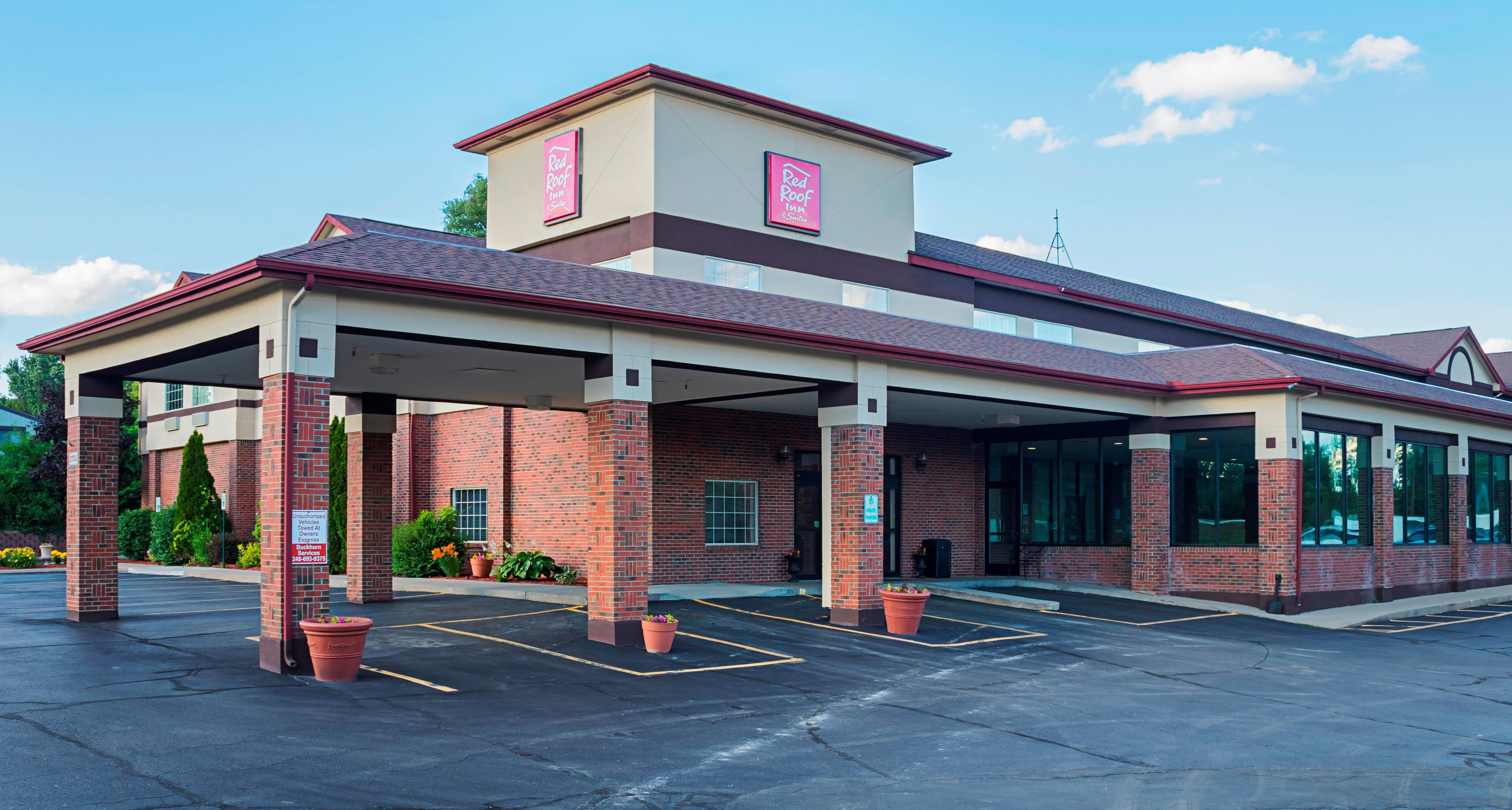 Red Roof Inn & Suites Lake Orion / Auburn Hills Exterior foto